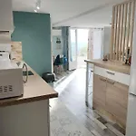 Tatil Evi Domaine De La Crete Les Cocottes Zeen